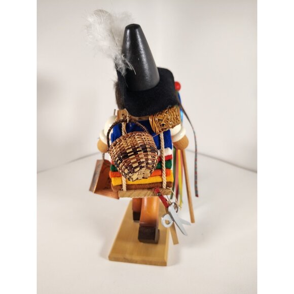 HOLZKUNST CHRISTIAN ULBRICHT NUTCRACKER CLOTH PEDDLER WOODER SMOKER W. GERMANY - Picture 7 of 11